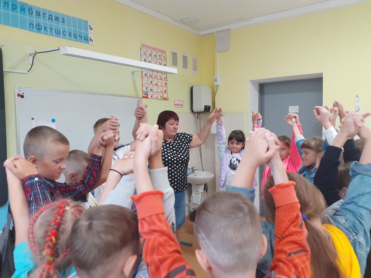 Лето продолжается.